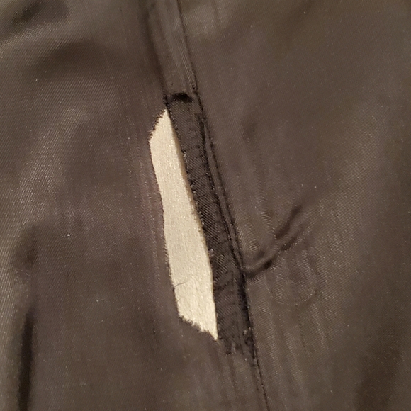 Aritzia Cocoon Coat - Picture 6 of 6